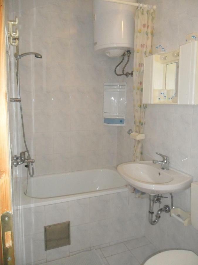 Apartments Simpa Njivice Dış mekan fotoğraf