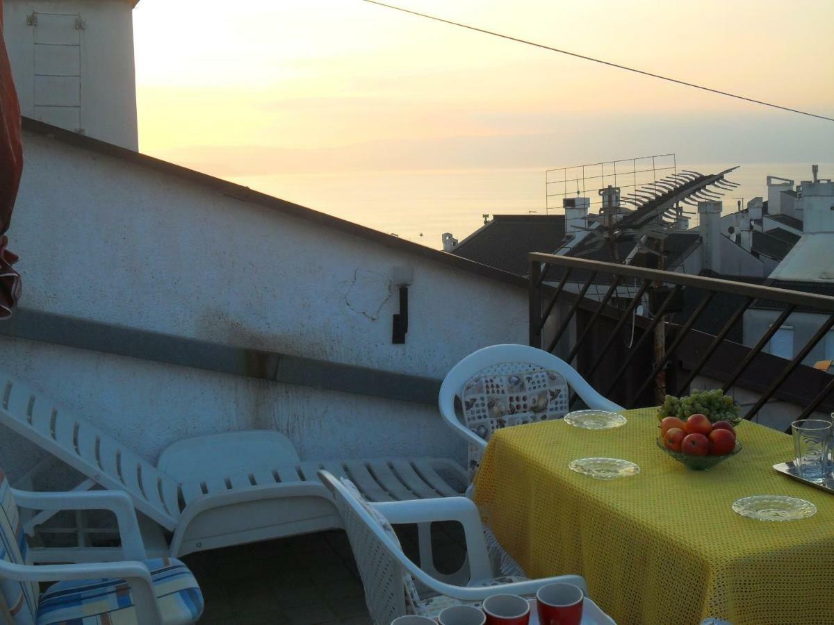 Apartments Simpa Njivice Dış mekan fotoğraf